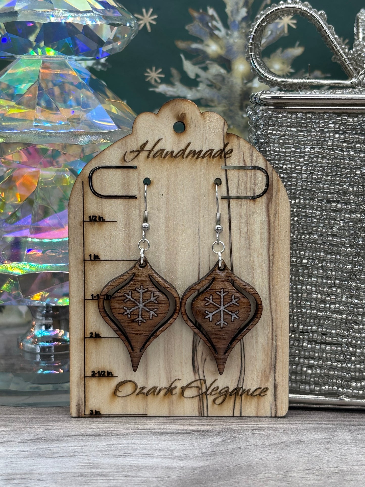 Classic Snowflake Engraved Ornament Earrings