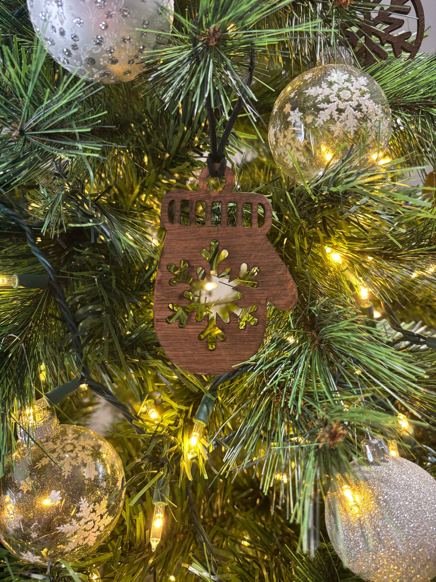 Solid Oak Snow Mitten with Snowflake Ornament