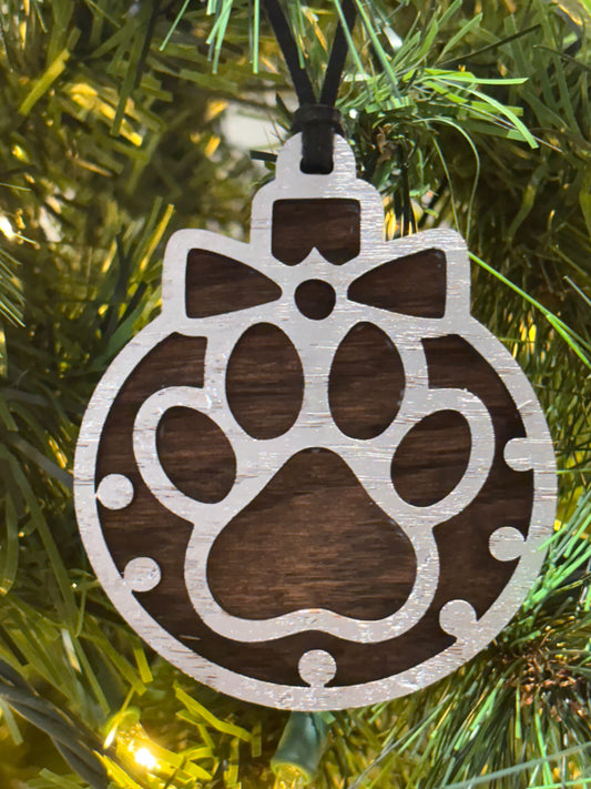 Layered Classic Christmas Ornament with Paw Print