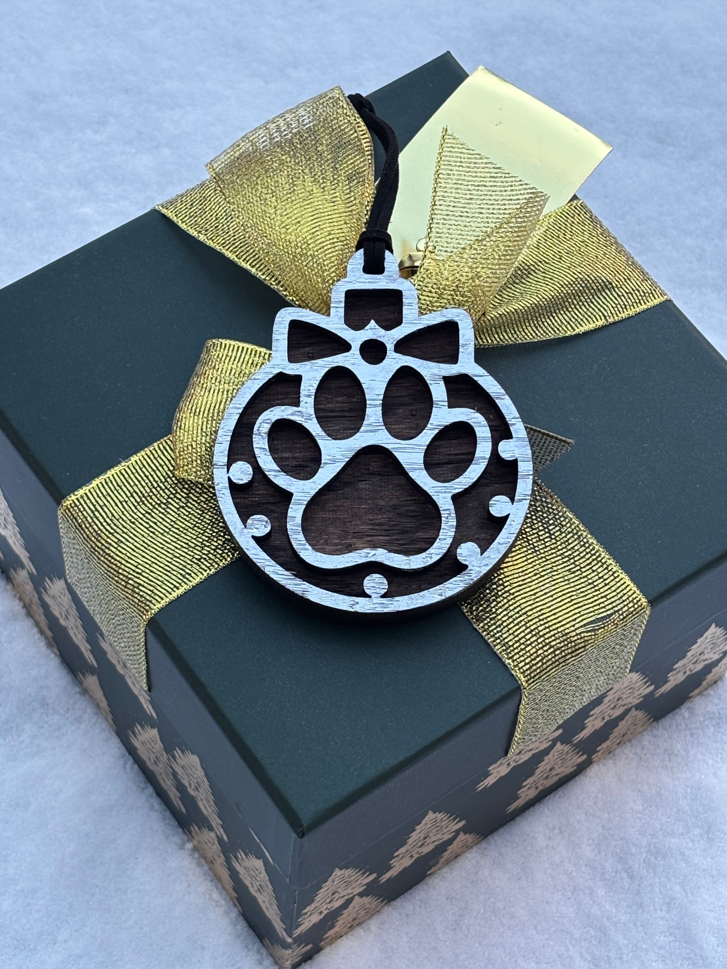 Layered Classic Christmas Ornament with Paw Print