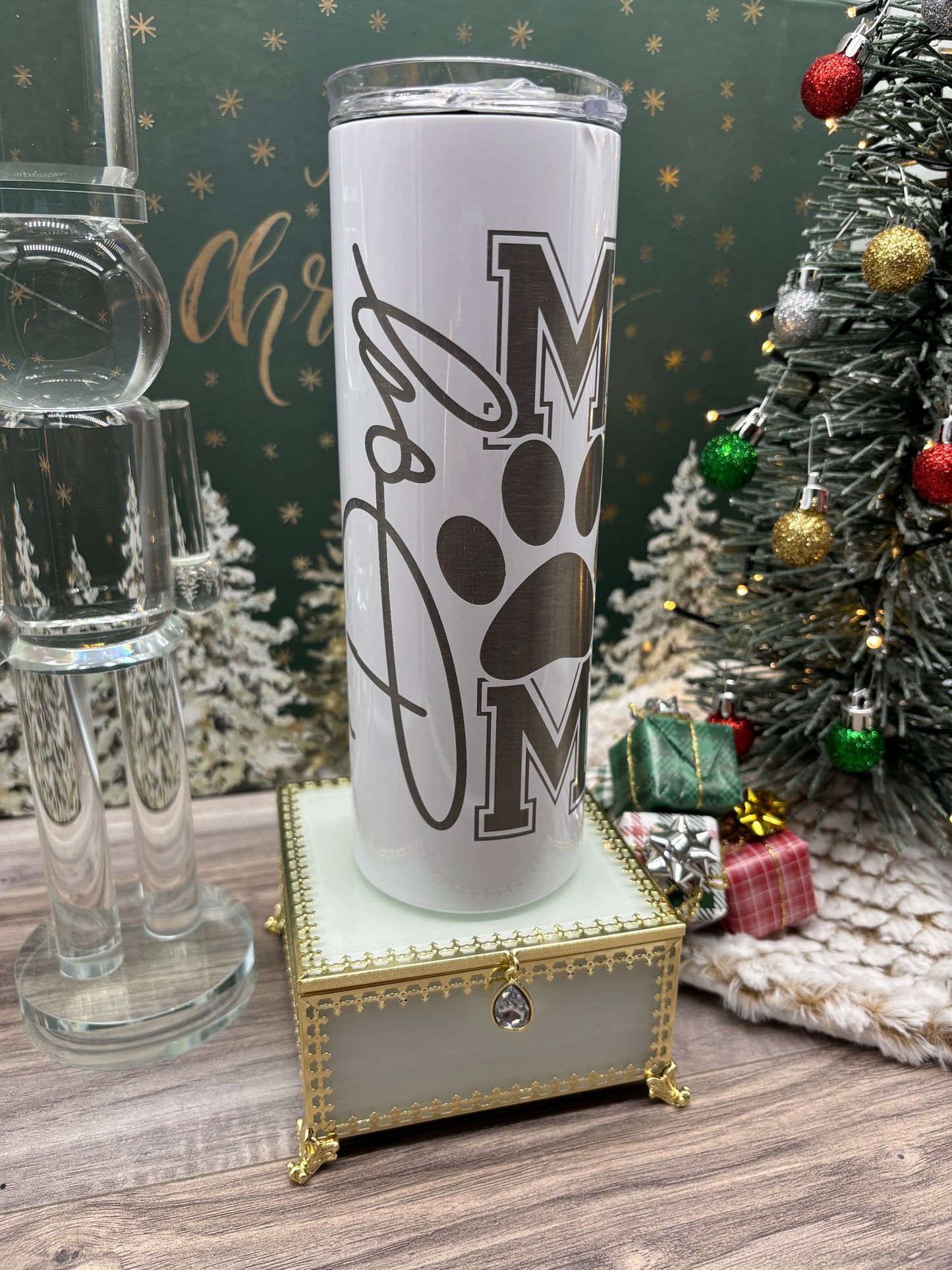20oz Laser Engraved Tumbler with Cute Dog Mom Image