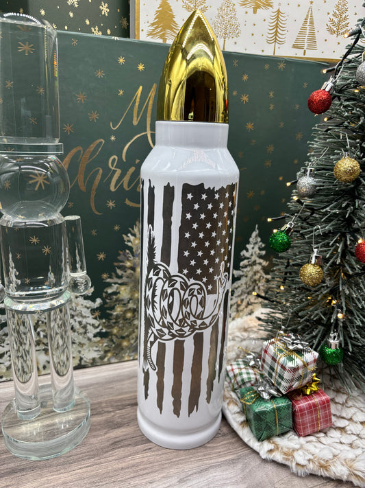 32oz Bullet Shaped Tumbler Rattlesnake with Flag "Don't Tread on Me"