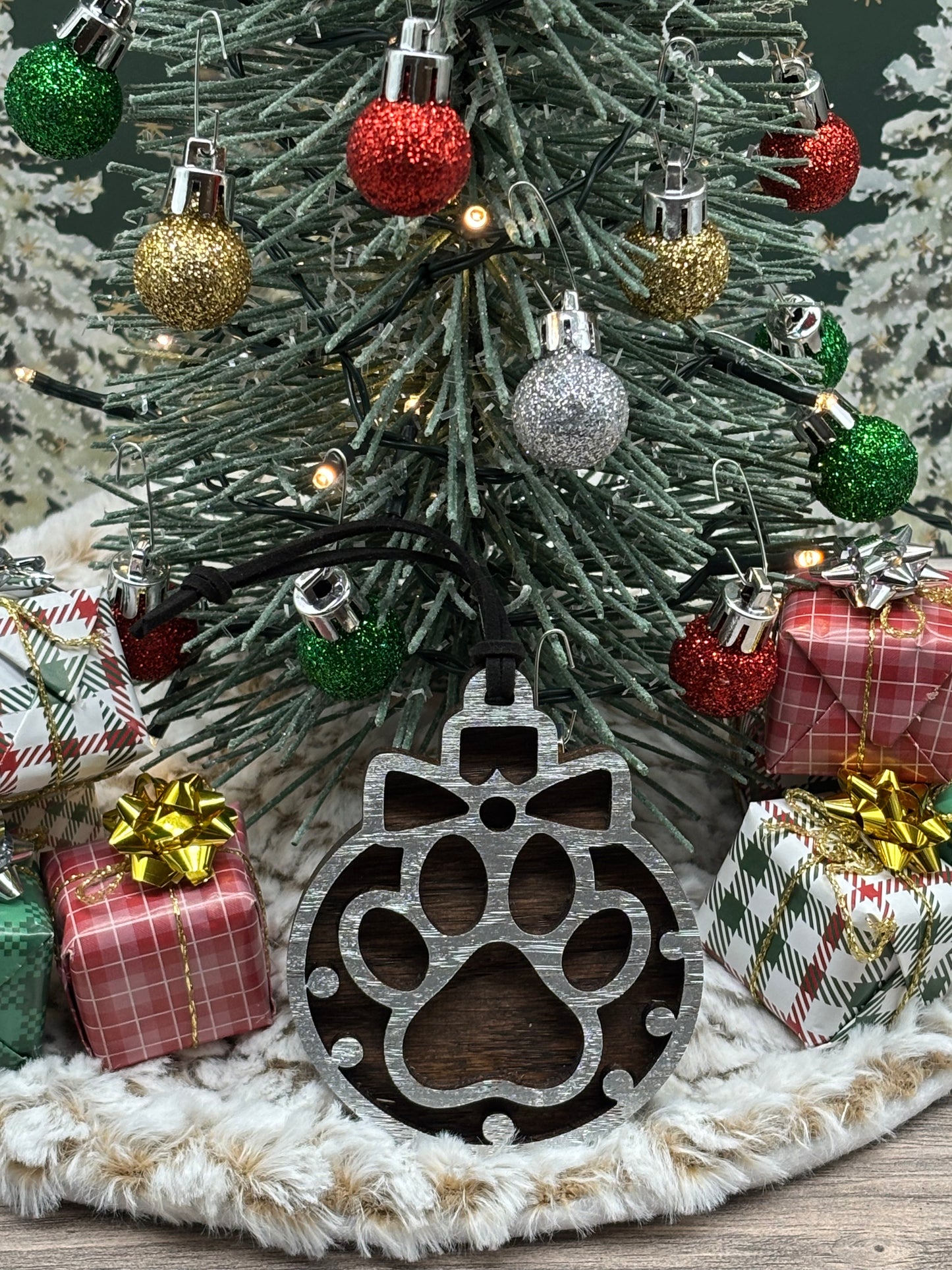 Layered Classic Christmas Ornament with Paw Print