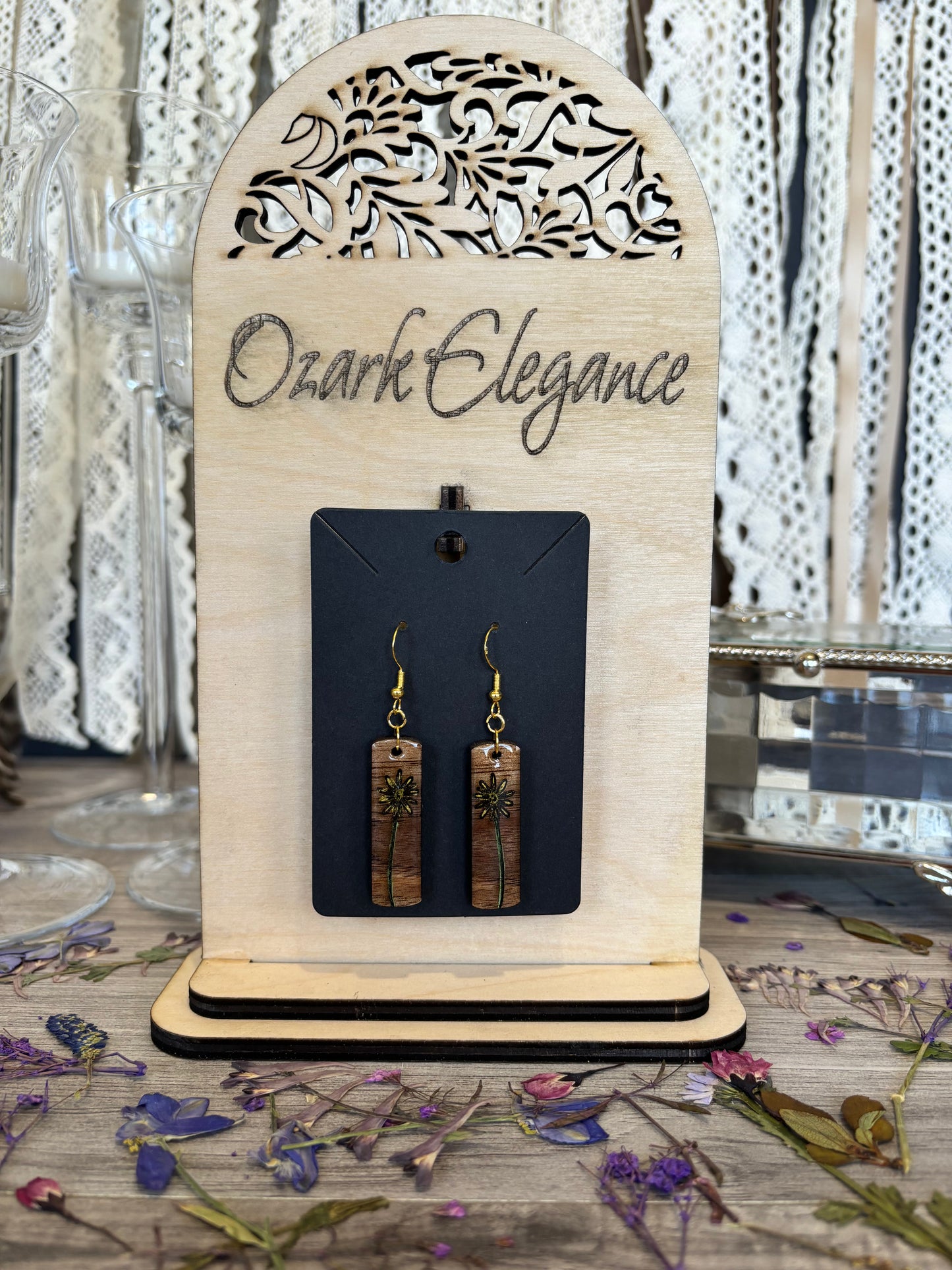 Daisy Floral Bar Earrings
