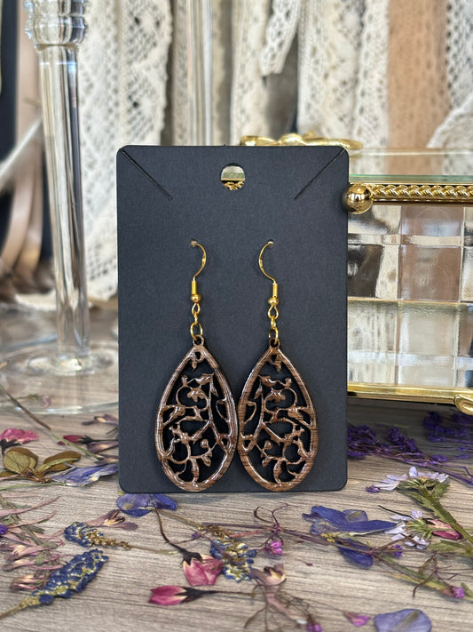 Oval with Ivy Earrings